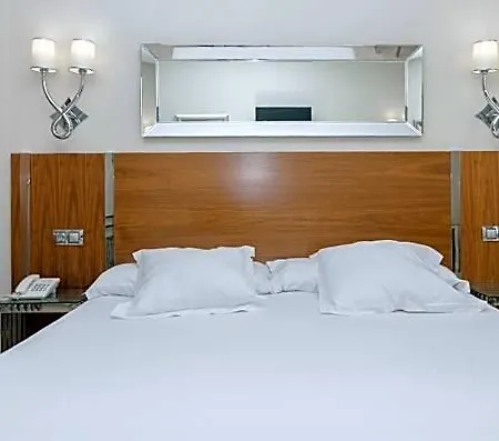 Hotel Gran Sol 4*