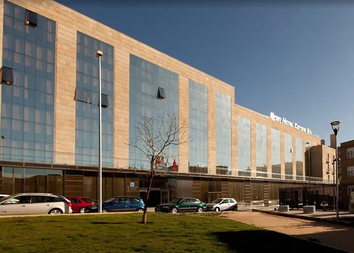 Готель Gran Sol